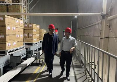 区管委会主任蒋福森赴我球友会体育调研安全生产工作